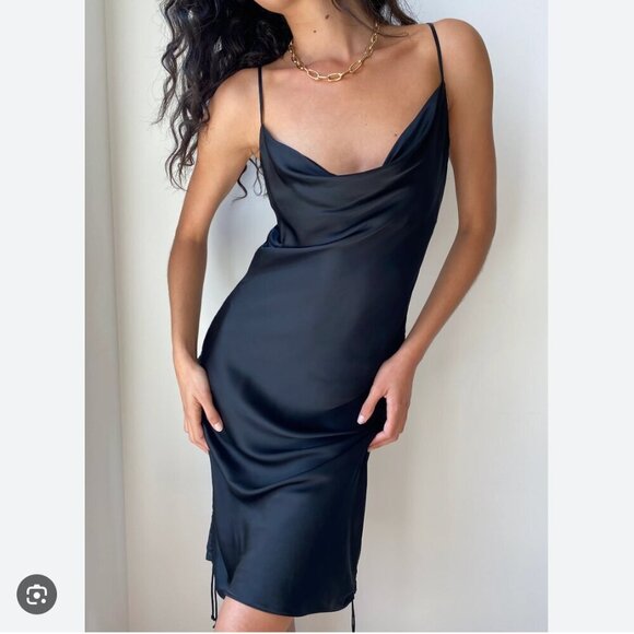 Aritzia Wilfred Only Ruched Slip Dress Black Size Large - Picture 1 of 7